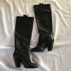 Vince Camuto Leather kneehigh gypsy boots 70’s